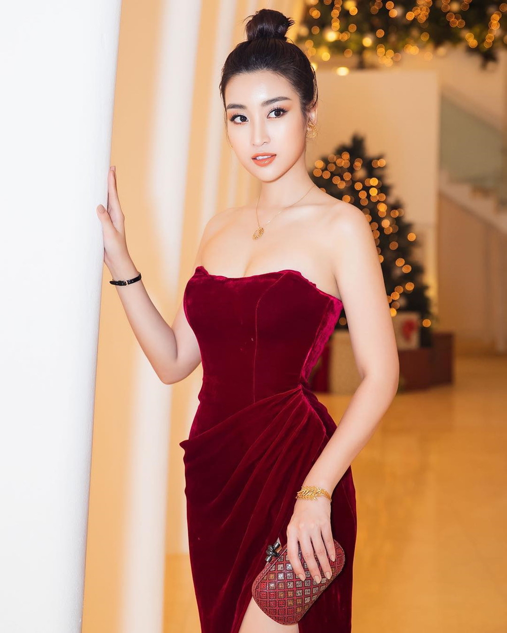 Đỗ Mỹ Linh là ai? Hoa hậu Việt Nam vướng nghi vấn hẹn hò 'thiếu gia nghìn tỷ' nhà bầu Hiển - Ảnh 9