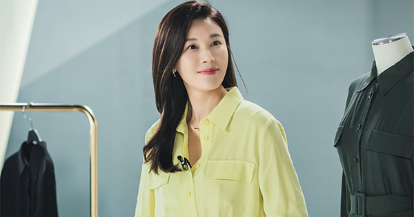  3 lý do xem “Kill heel: Cuộc chiến giày gót nhọn” của Kim Ha Neul và “mẹ Kim Tan” Kim Sung Ryung