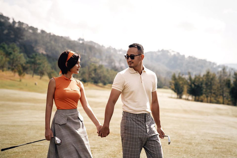 Chồng đại gia của MC Thu Hoài cảm thấy may mắn khi vợ đẹp biết chơi golf - Ảnh 1