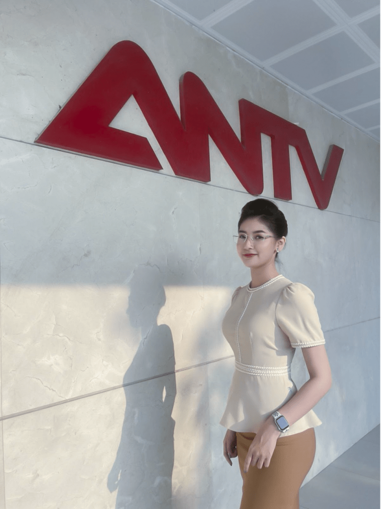 Nữ giám đốc 25 tuổi thi Hoa hậu Hoàn vũ Việt Nam 2022: Thức tỉnh sau biến cố mất mẹ - Ảnh 2