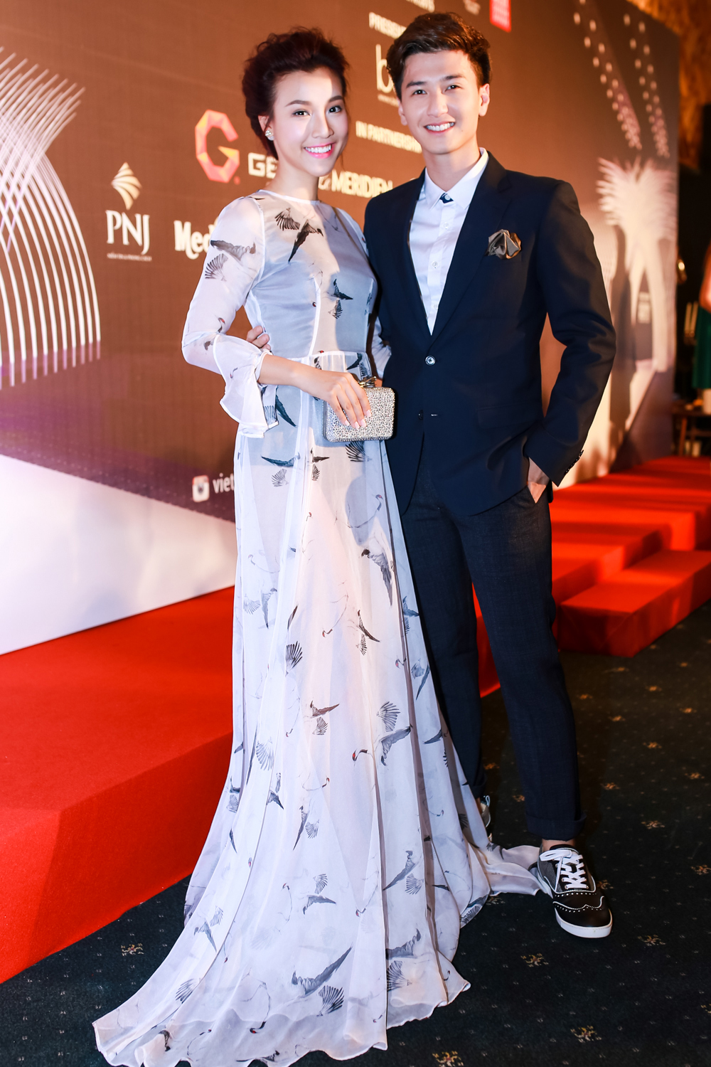 Hoàng Oanh và Huỳnh Anh từng là cặp đôi đẹp của làng giải trí.