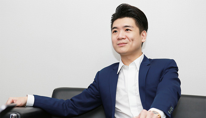 Con trai cả bầu Hiển lên TikTok, cả phong thái lẫn giọng nói như BTV truyền hình