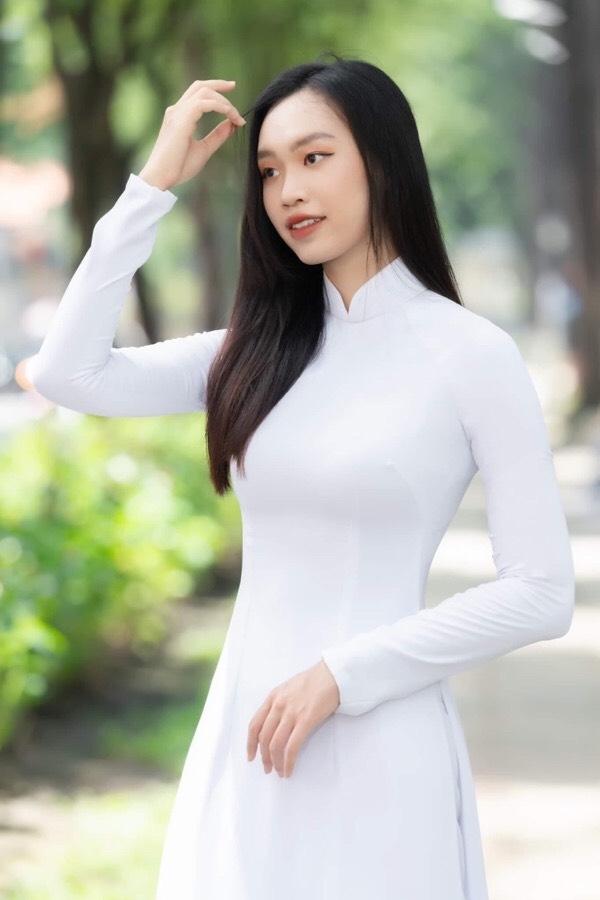 Người đẹp Ngoại thương cao 1m78, giảm 17 kg đi thi Miss World Vietnam 2022 - Ảnh 3