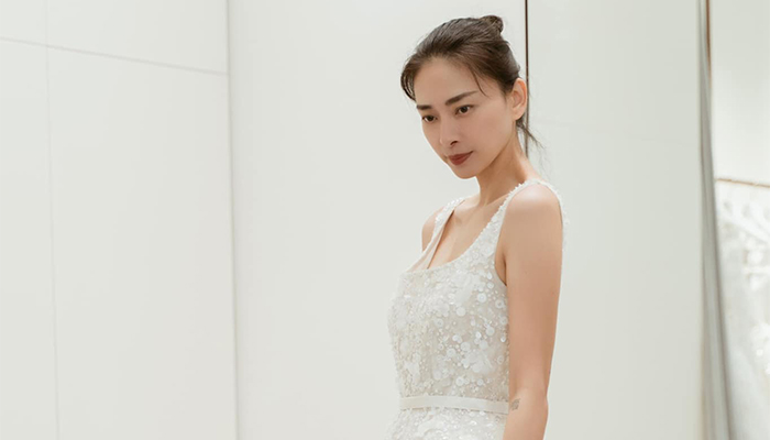 Hôm qua sao làm gì (3/5): Cả nhà Ngô Thanh Vân rộn ràng may áo, làm tóc trước đám cưới con gái