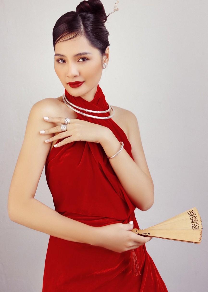 Hoa hậu Việt đẹp nhất châu Á rời showbiz, lấy chồng Trung Quốc hiện ra sao ở tuổi U40? - Ảnh 8
