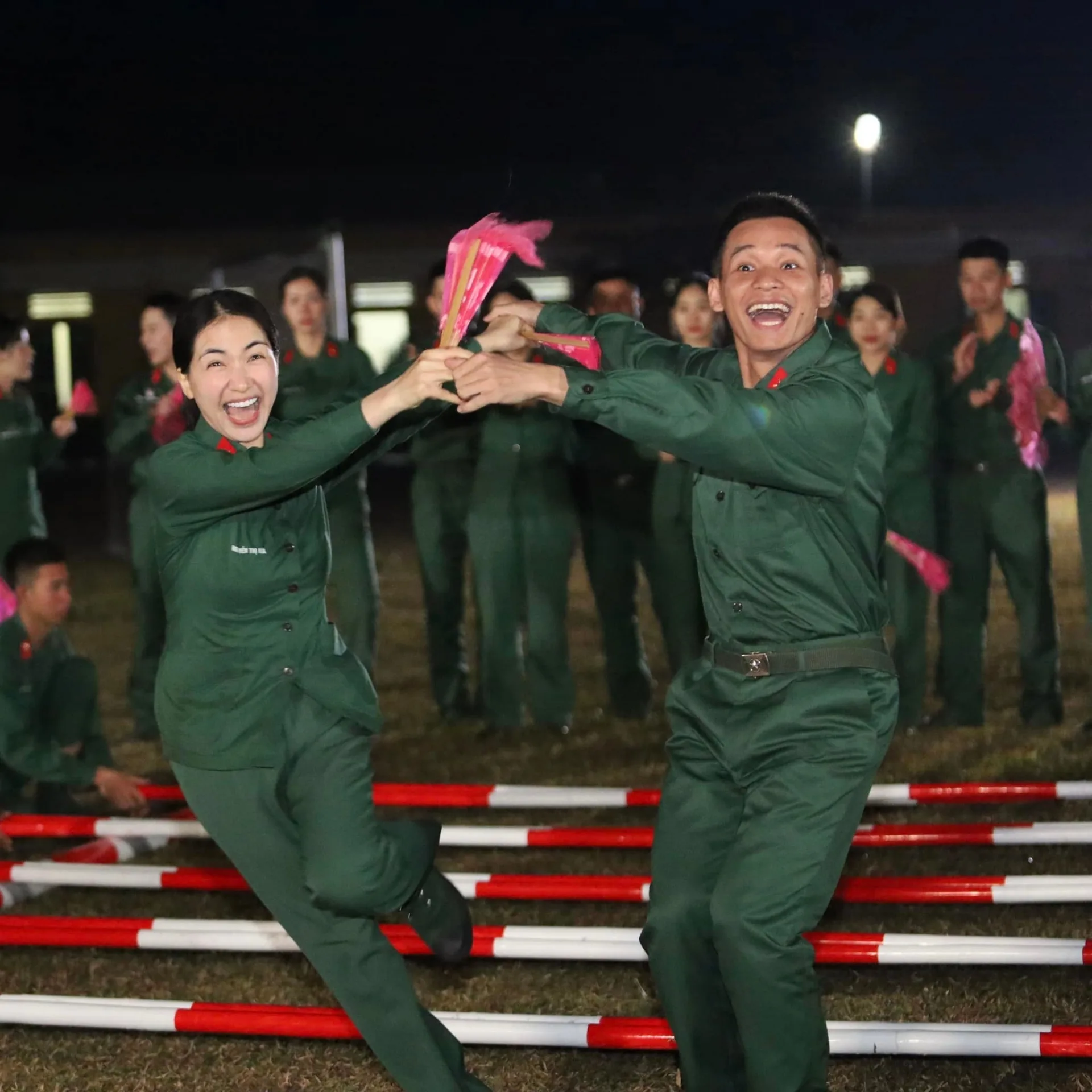 Hòa Minzy - Ảnh 1