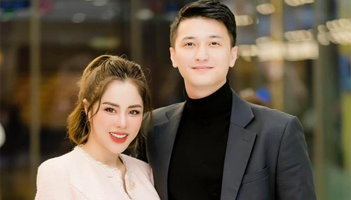 Huỳnh Anh liên tục giục bạn gái hơn 6 tuổi cưới 