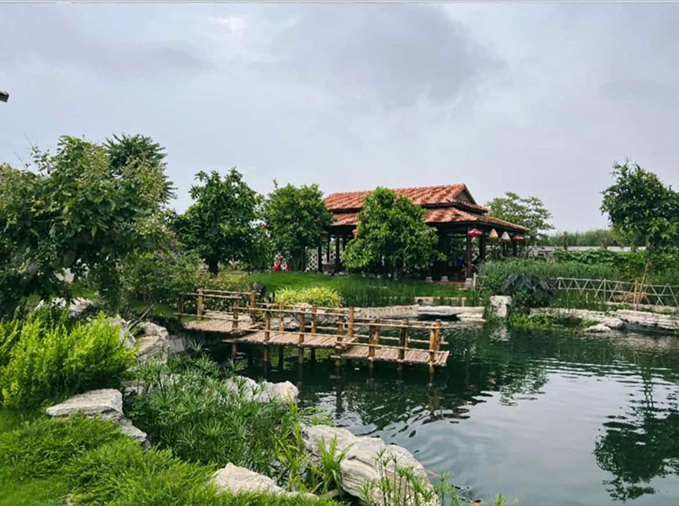 Nhã Phương đón sinh nhật tuổi 32 cùng hội bạn thân ở nhà vườn tiền tỷ - Ảnh 10