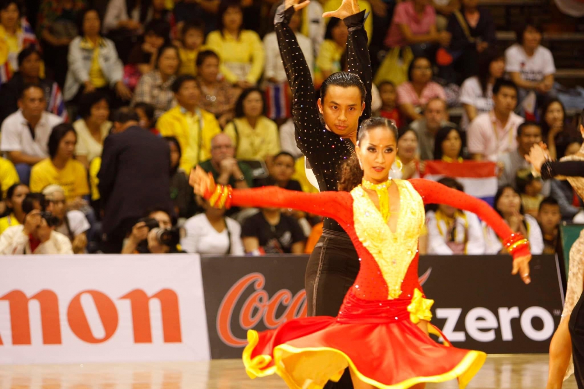 Phan Hiển đăng ảnh Chí Anh chụp cùng Khánh Thi và cảm ơn tình cũ của vợ - Ảnh 3