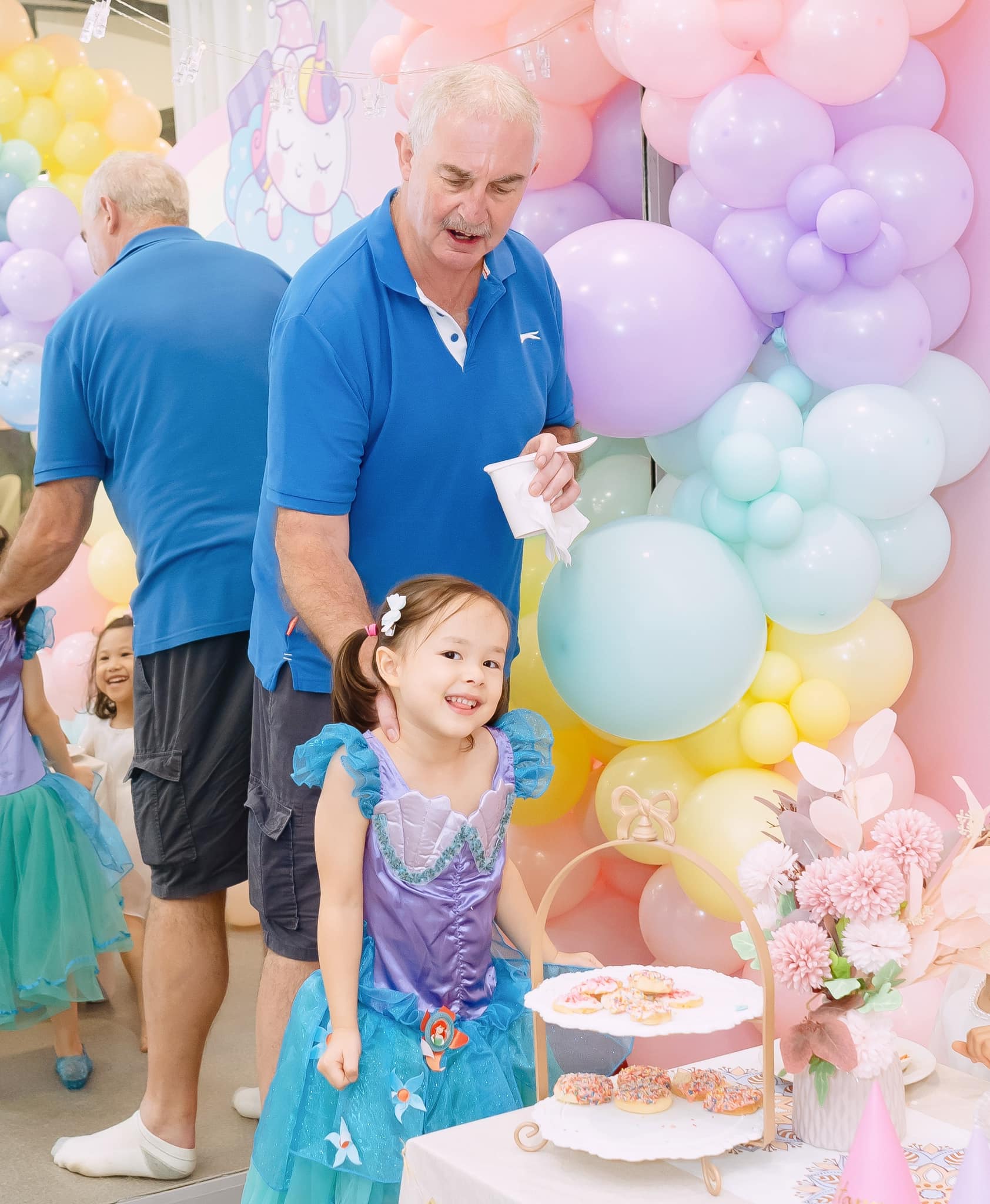 Gác lại nỗi buồn của Vân Khánh, Lan Phương tổ chức sinh nhật 4 tuổi linh đình cho con gái lai Tây - Ảnh 2