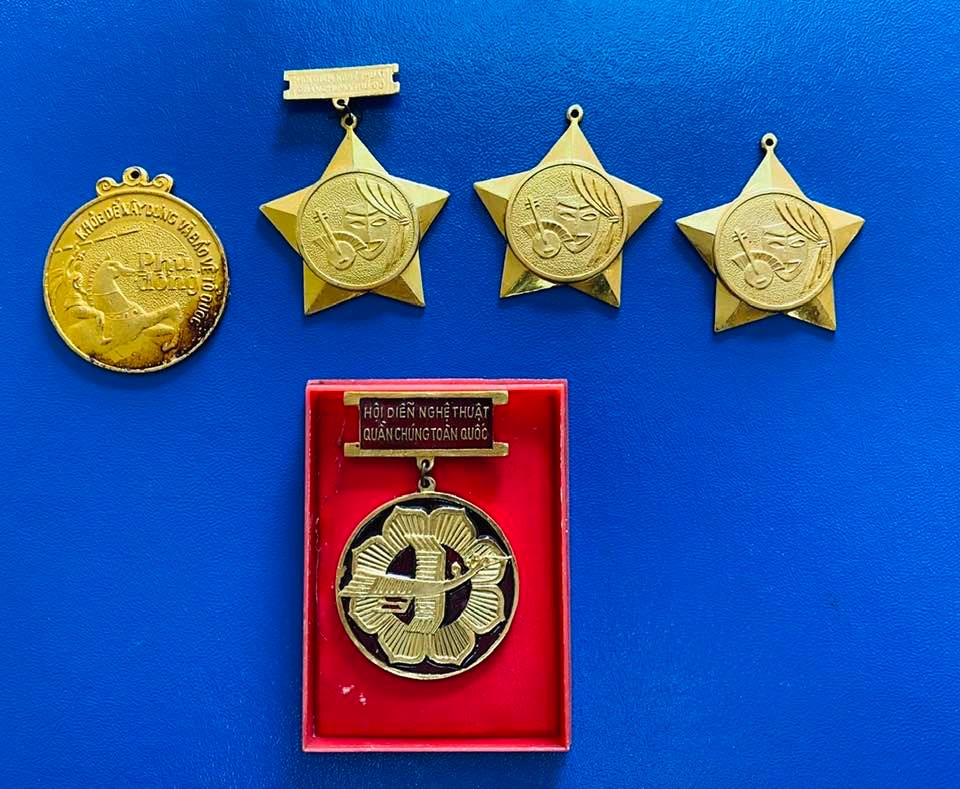 Có thể bạn chưa biết: MC Thảo Vân - vợ cũ Công Lý có tài ca hát đặc biệt với 7 huy chương vàng - Ảnh 2