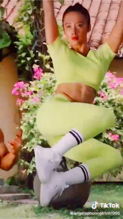 Angela Phương Trinh đu cây tập gym, chứng minh thể lực đáng nể - Ảnh 5