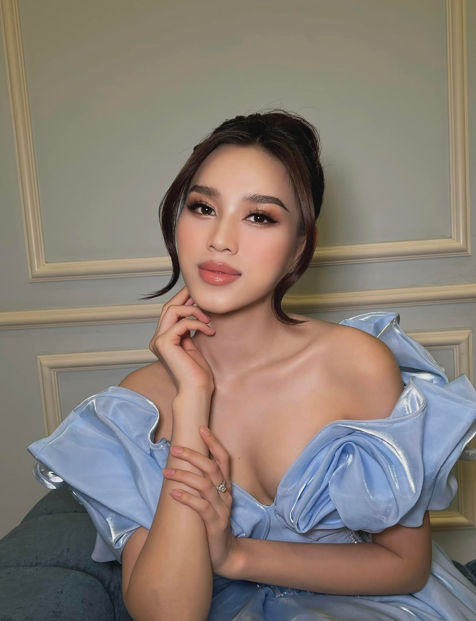 Hôm qua sao làm gì (22/5) - Ảnh 8