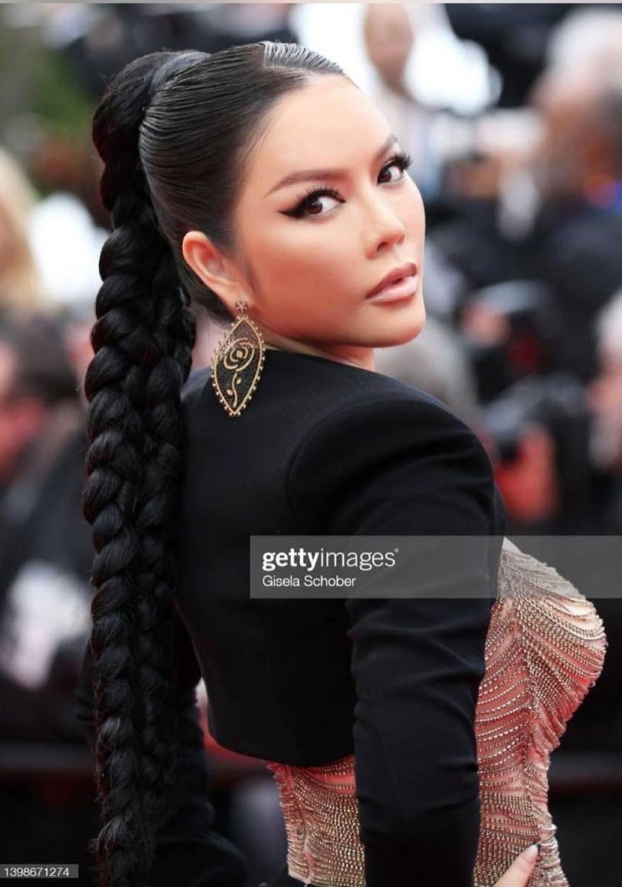 Hôm qua sao làm gì (23/5) - Ảnh 10