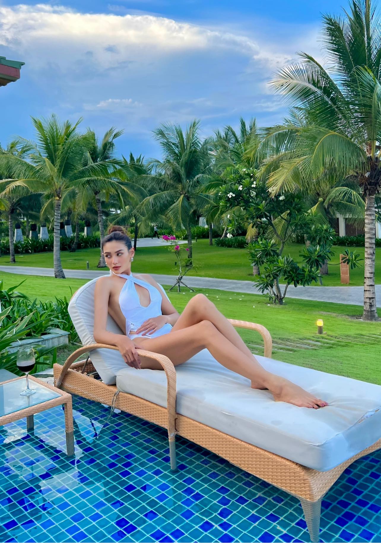 Võ Hoàng Yến - Ảnh 1