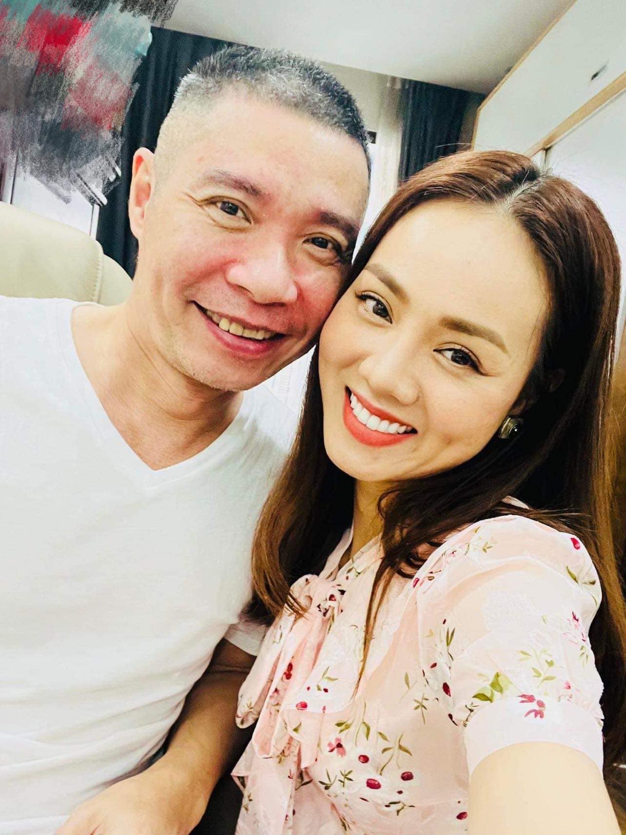 Bà xã Công Lý lên tiếng khi bị chê 