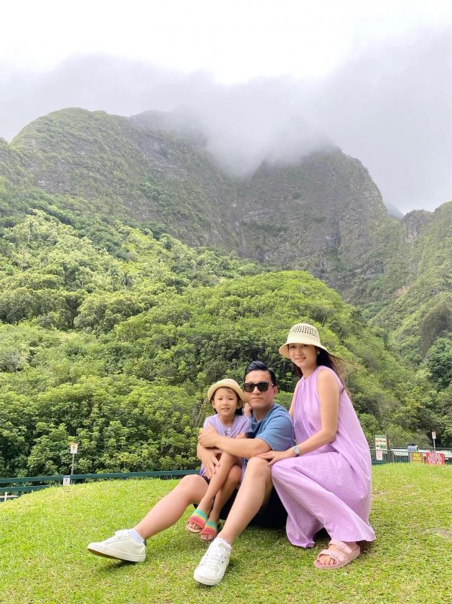 Hôm qua sao làm gì (25/5): Á hậu Ngọc Thảo diện áo tắm khoe dáng nuột tuổi 22 - Ảnh 1