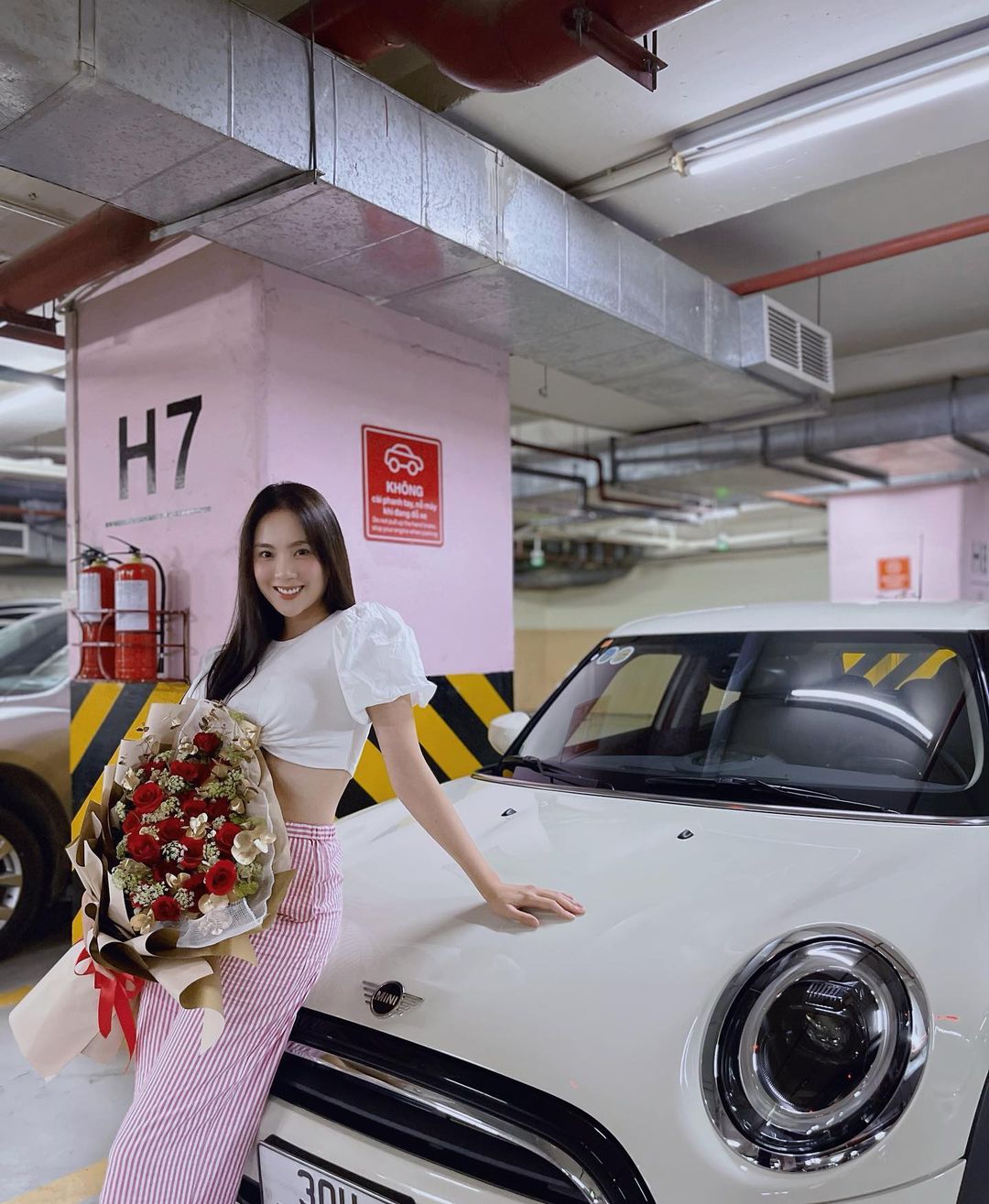 Hôm qua sao làm gì (26/5) - Ảnh 3