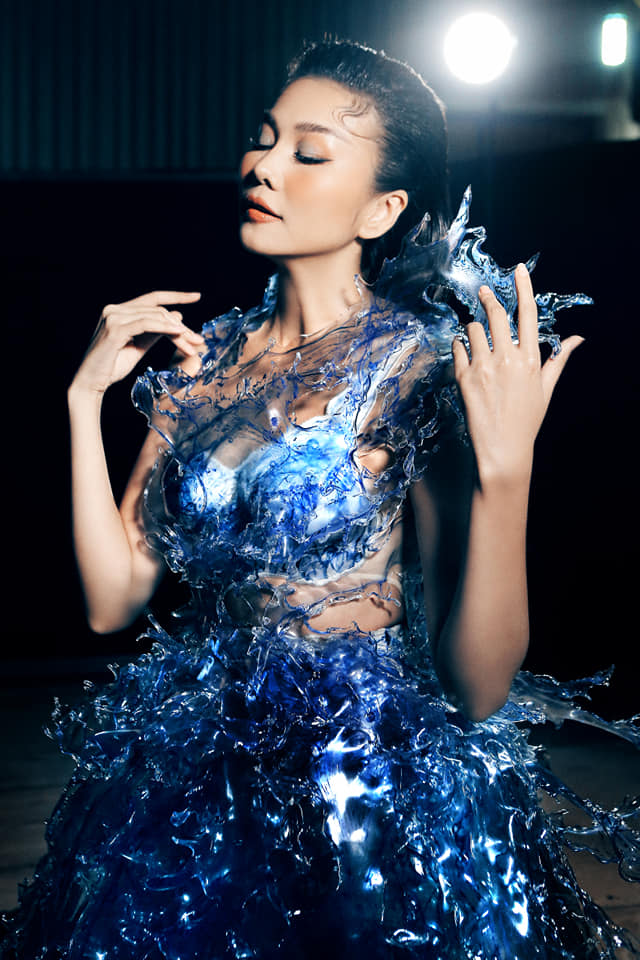 Hôm qua sao làm gì (27/5): - Ảnh 14