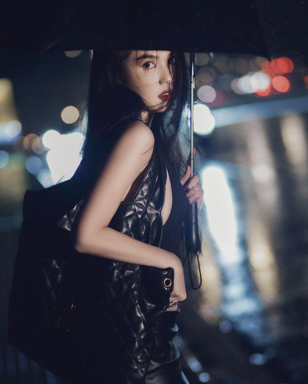 Sau loạt scandal, Ngọc Trinh tâm sự cuộc sống mơ ước cùng người yêu - Ảnh 1