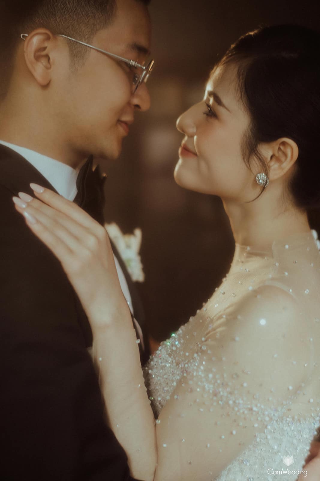 Hôm qua sao làm gì (28/5): - Ảnh 13