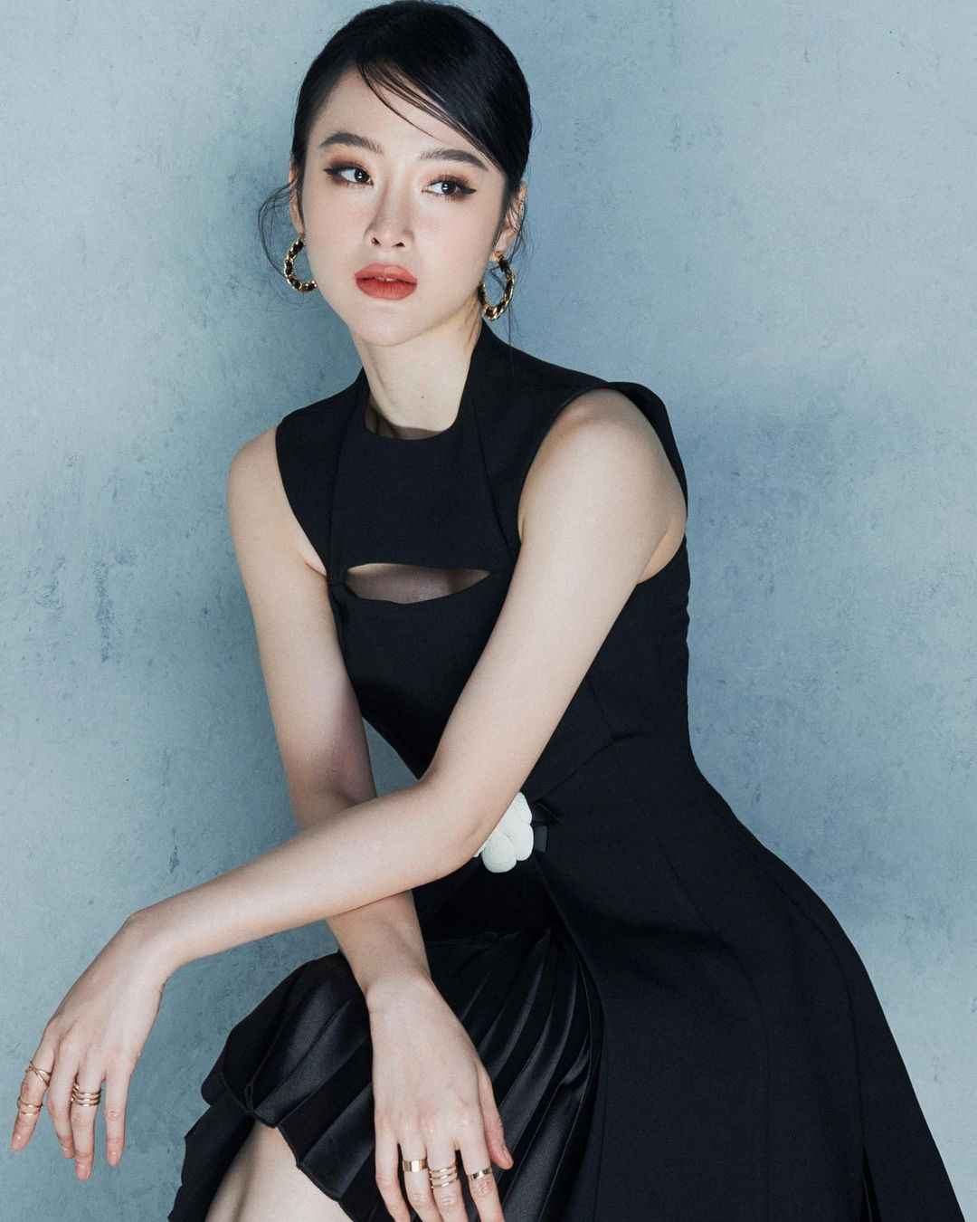 Hôm qua sao làm gì (29/5): - Ảnh 4