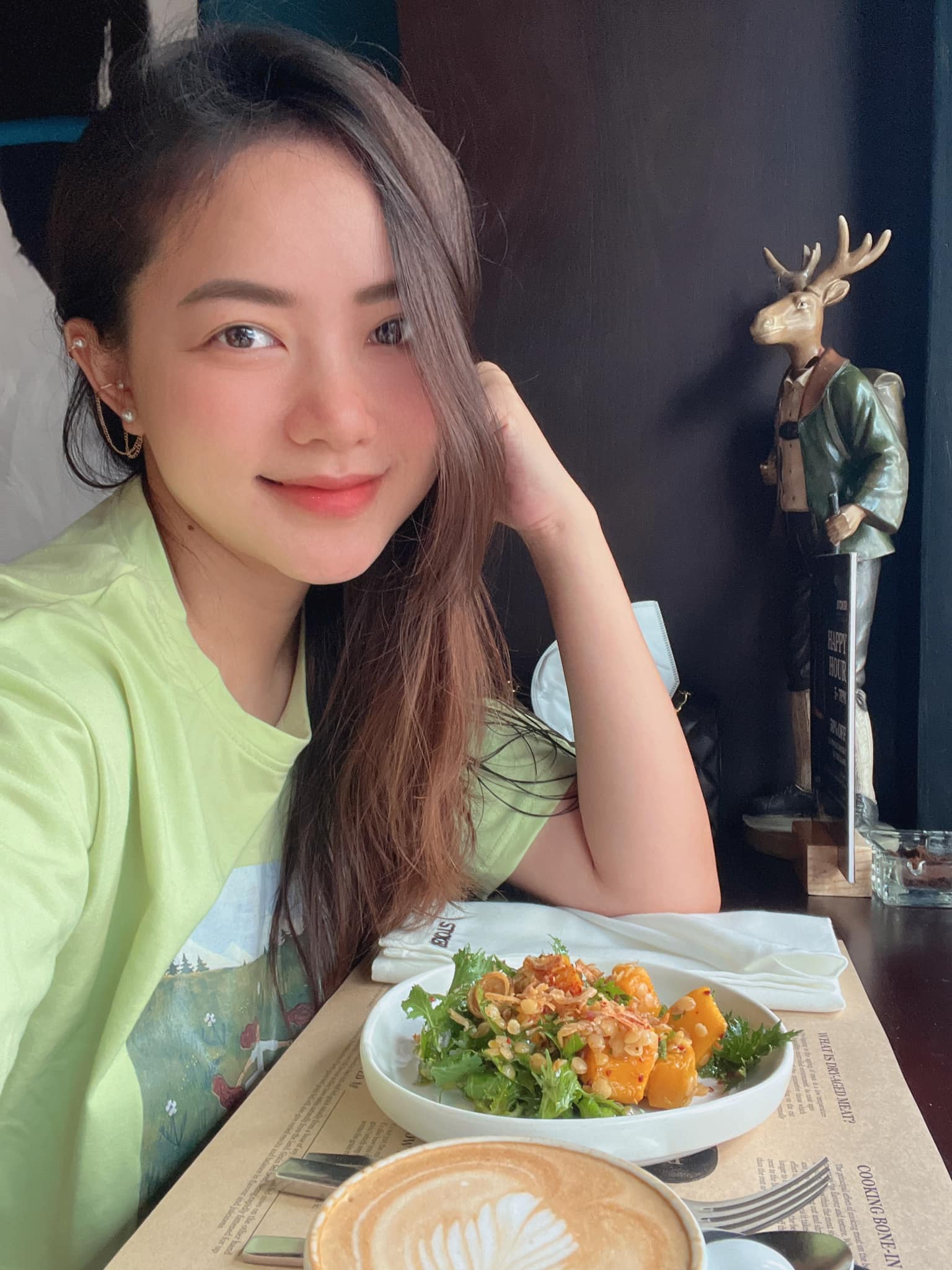 Hôm qua sao làm gì (30/5): - Ảnh 11