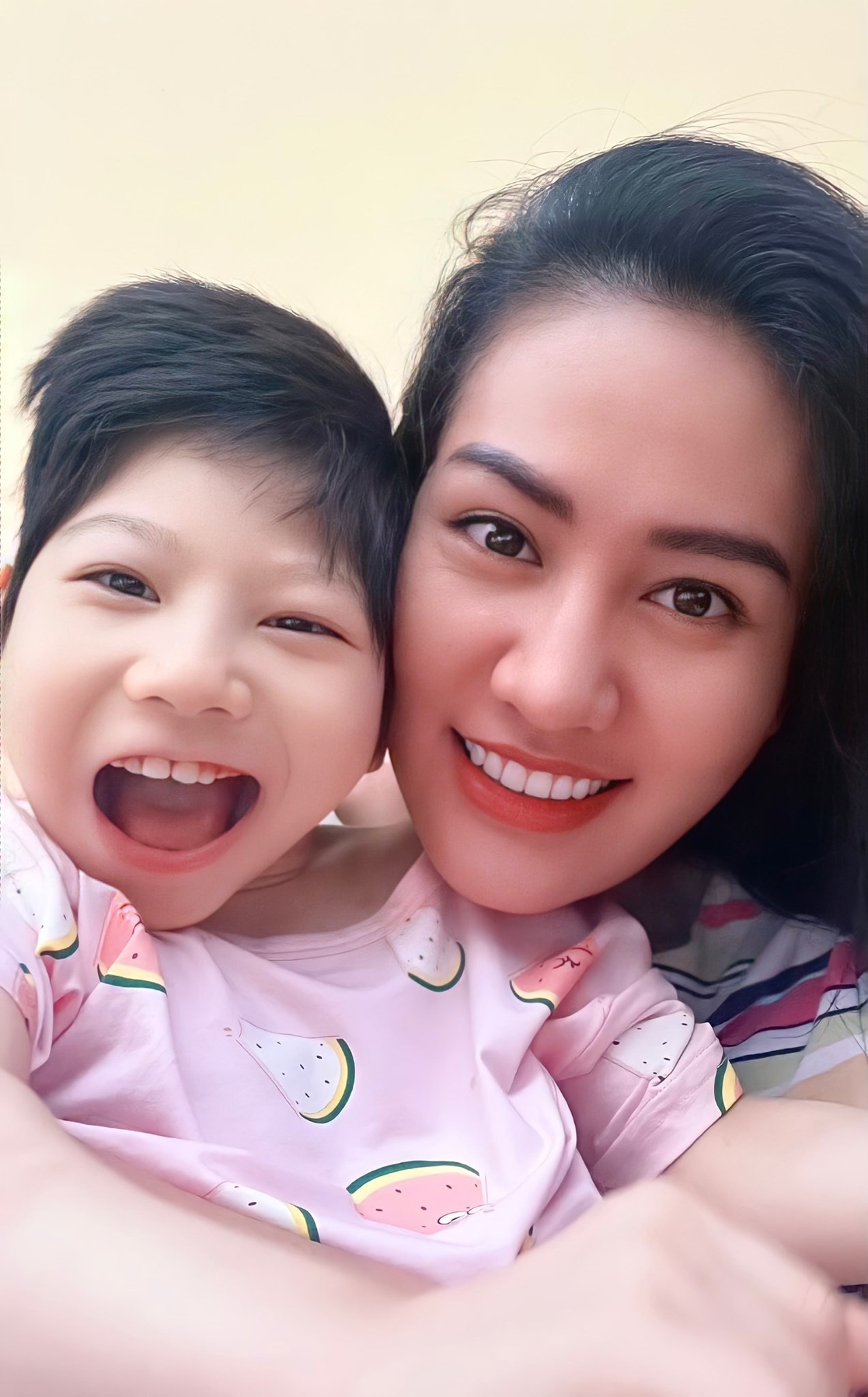 Những bà mẹ đơn thân không 