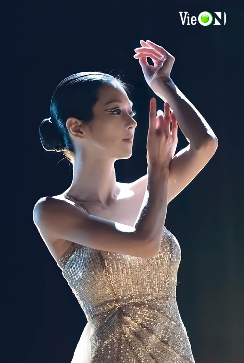 “Điên nữ” Seo Ye Ji kèn cựa đàn chị Seo Hyun Jin trong top phim Hàn tháng 6 - Ảnh 3