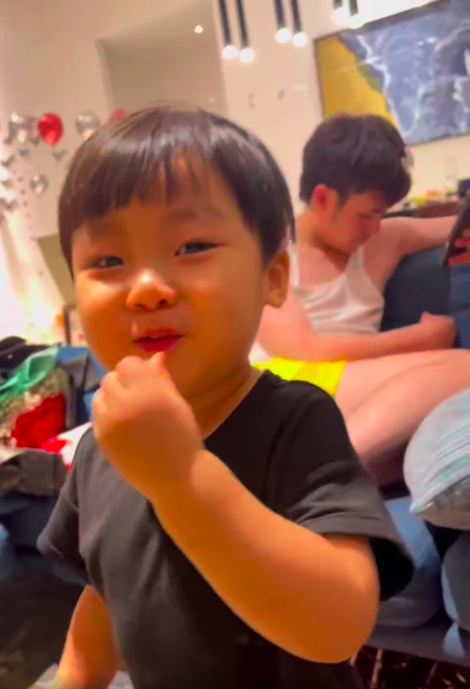 Hòa Minzy bày cách cho mẹ bỉm sữa khi con bướng bỉnh, tái phạm việc sai - Ảnh 5