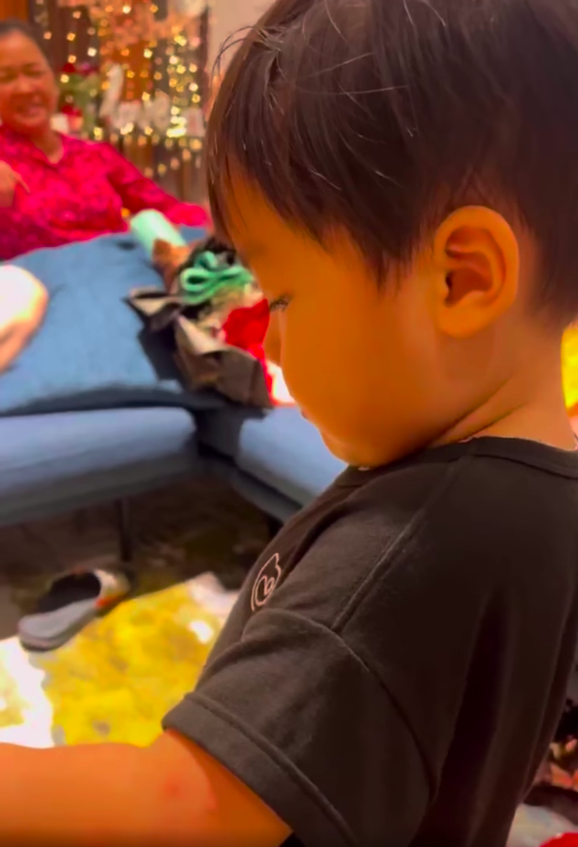 Hòa Minzy bày cách cho mẹ bỉm sữa khi con bướng bỉnh, tái phạm việc sai - Ảnh 6