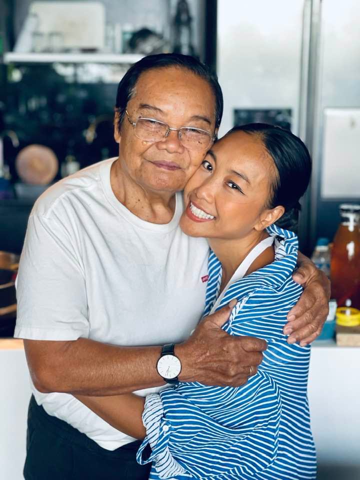 Hôm qua sao làm gì (1/6): - Ảnh 11