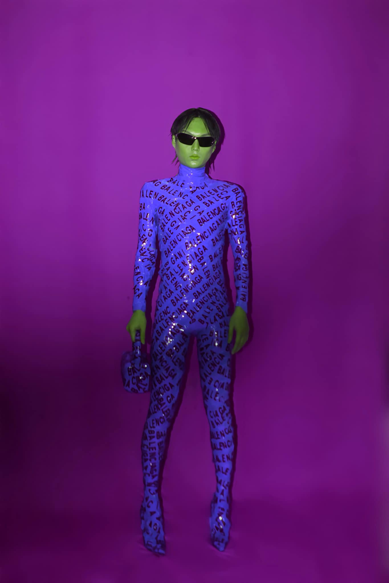 Phạm Thoại là ai? 