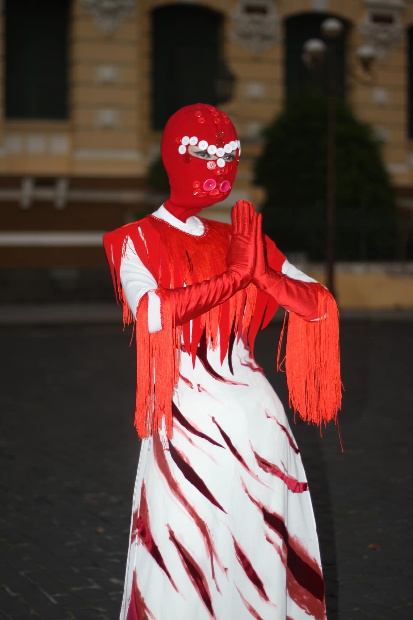 Phạm Thoại là ai? 