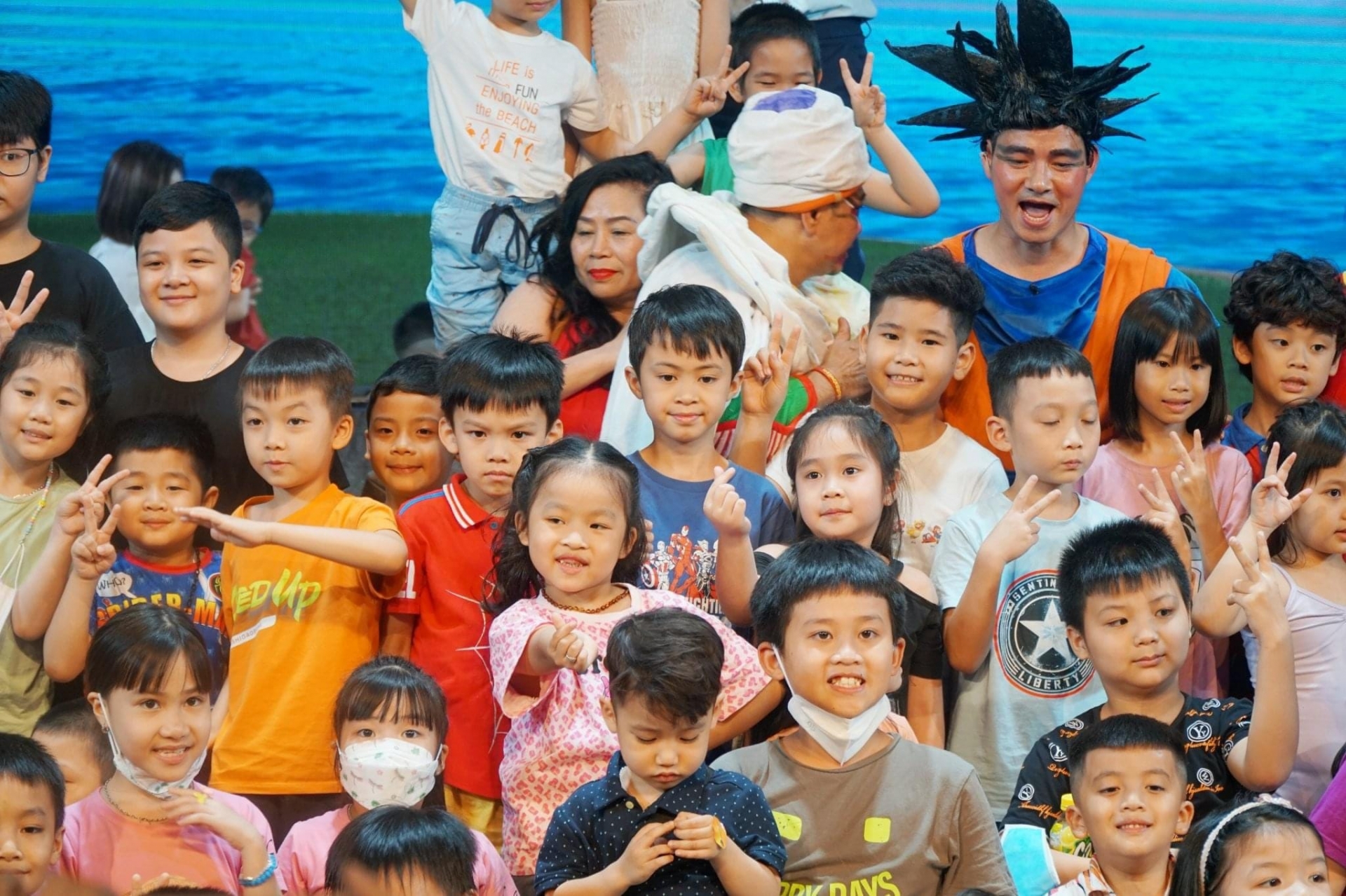 Đi diễn vất vả, NSƯT Xuân Bắc vui mừng vì được ăn cơm canh nguội vợ nấu - Ảnh 2