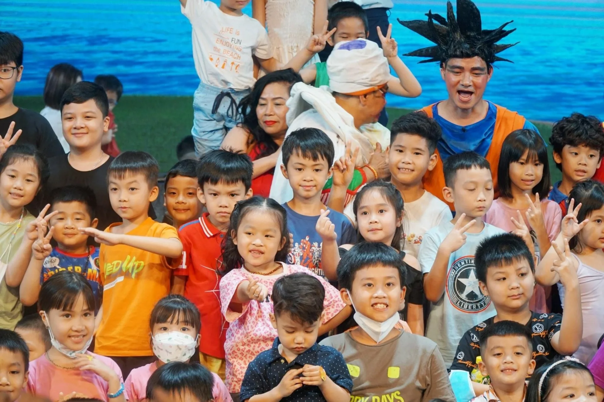 Đi diễn vất vả, NSƯT Xuân Bắc vui mừng vì được ăn cơm canh nguội vợ nấu - Ảnh 2