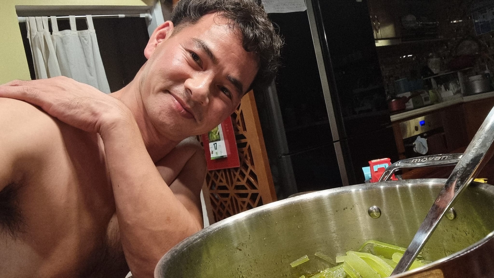 Đi diễn vất vả, NSƯT Xuân Bắc vui mừng vì được ăn cơm canh nguội vợ nấu - Ảnh 5