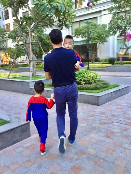 Khoảnh khắc Khải Anh hấp dẫn nhất trong mắt Đan Lê: Không phải khi chải chuốt hay tặng quà vợ - Ảnh 2