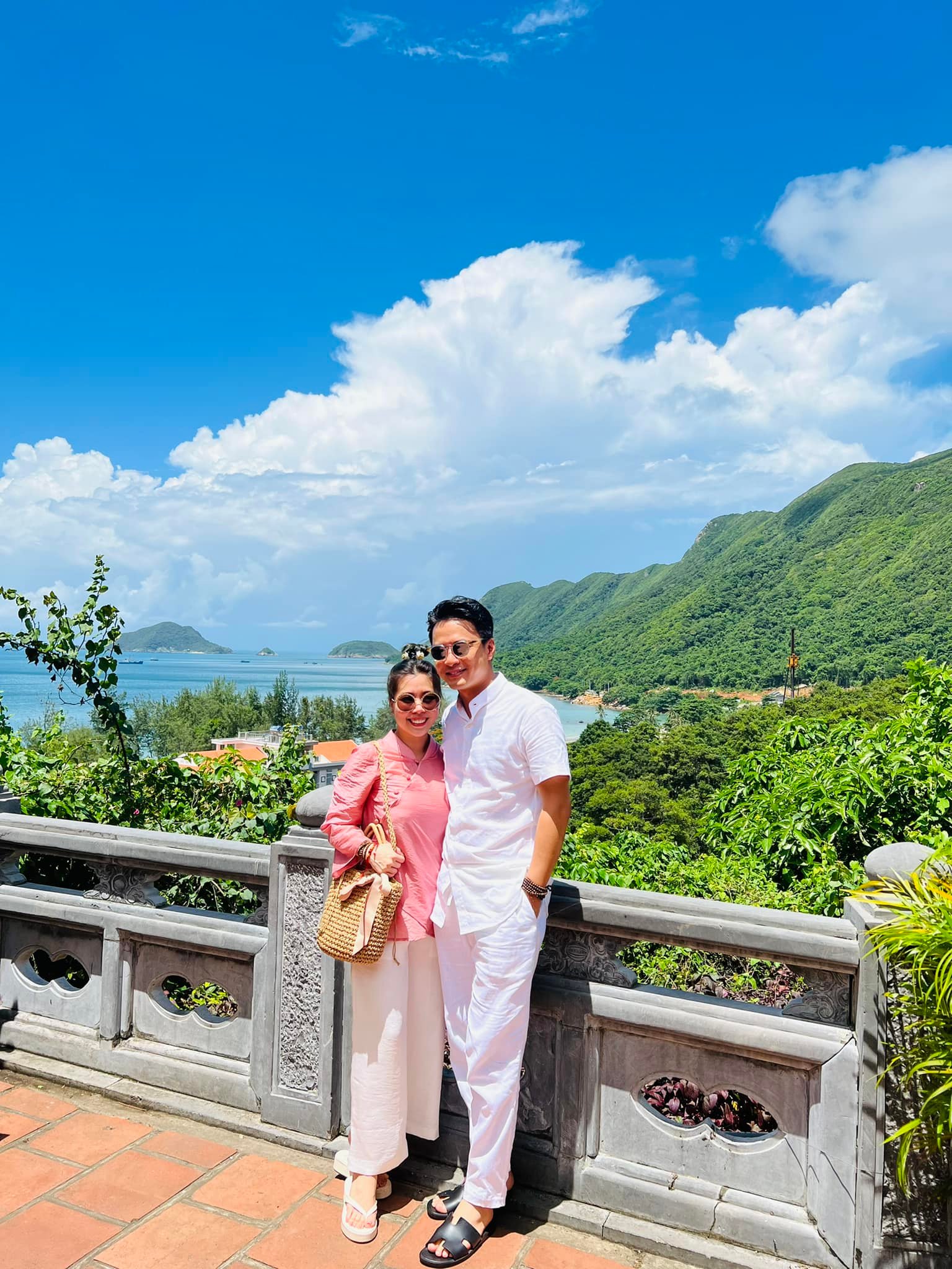 Hồng Đăng là ai? Soái ca VFC hôn nhân hạnh phúc bên vợ 