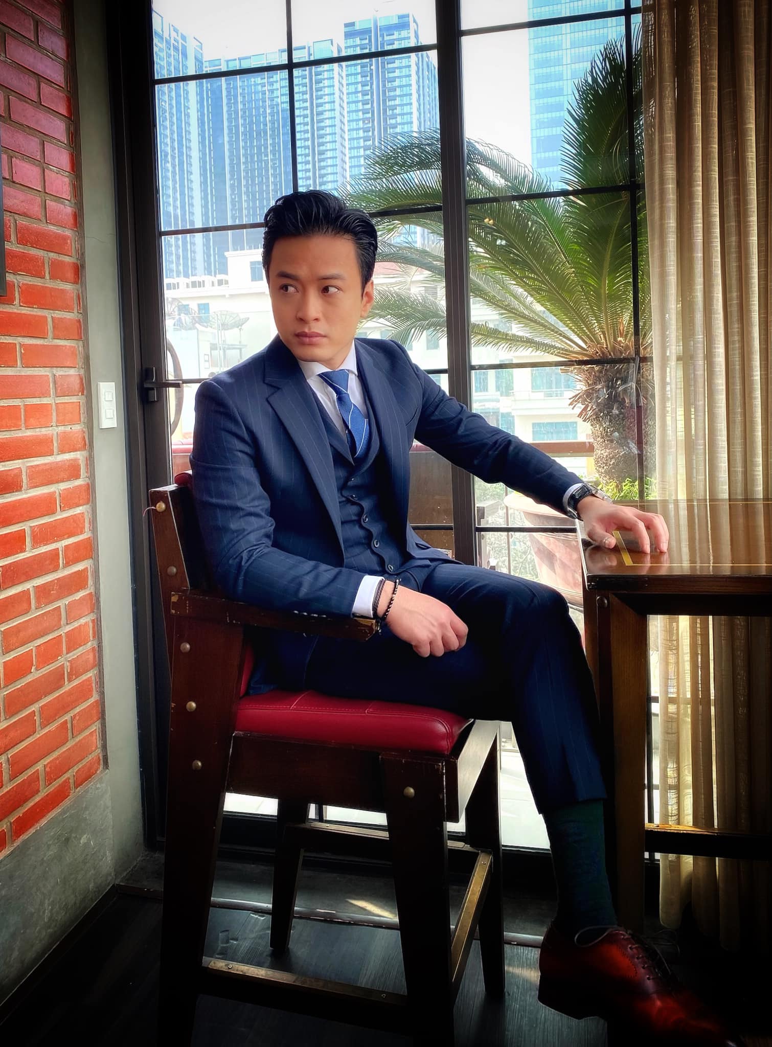 Hồng Đăng là ai? Soái ca VFC hôn nhân hạnh phúc bên vợ 