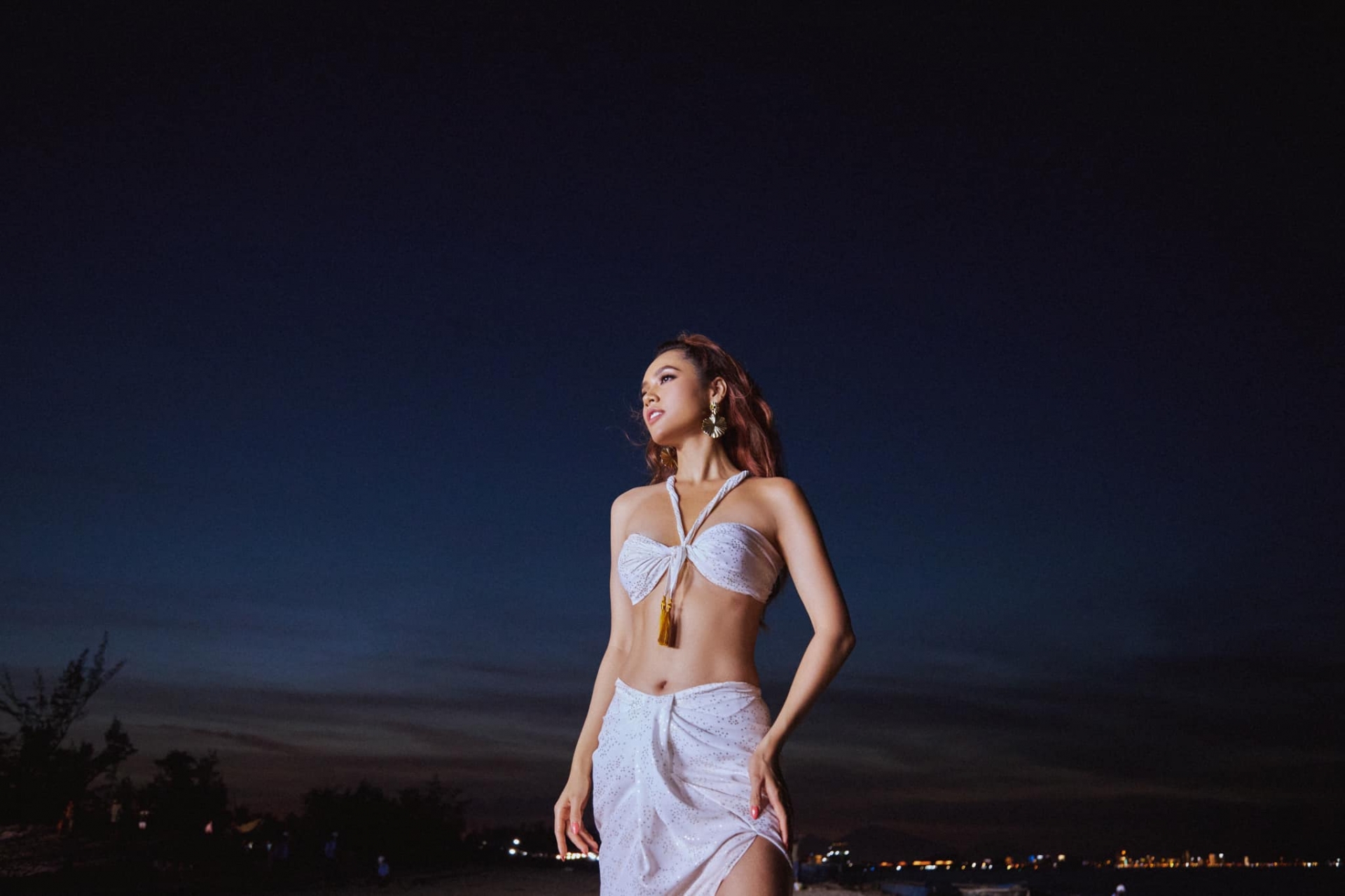 Khoe nhan sắc đẹp như nữ thần, Á hậu Hoàng My tiết lộ lần đầu đóng phim - Ảnh 6