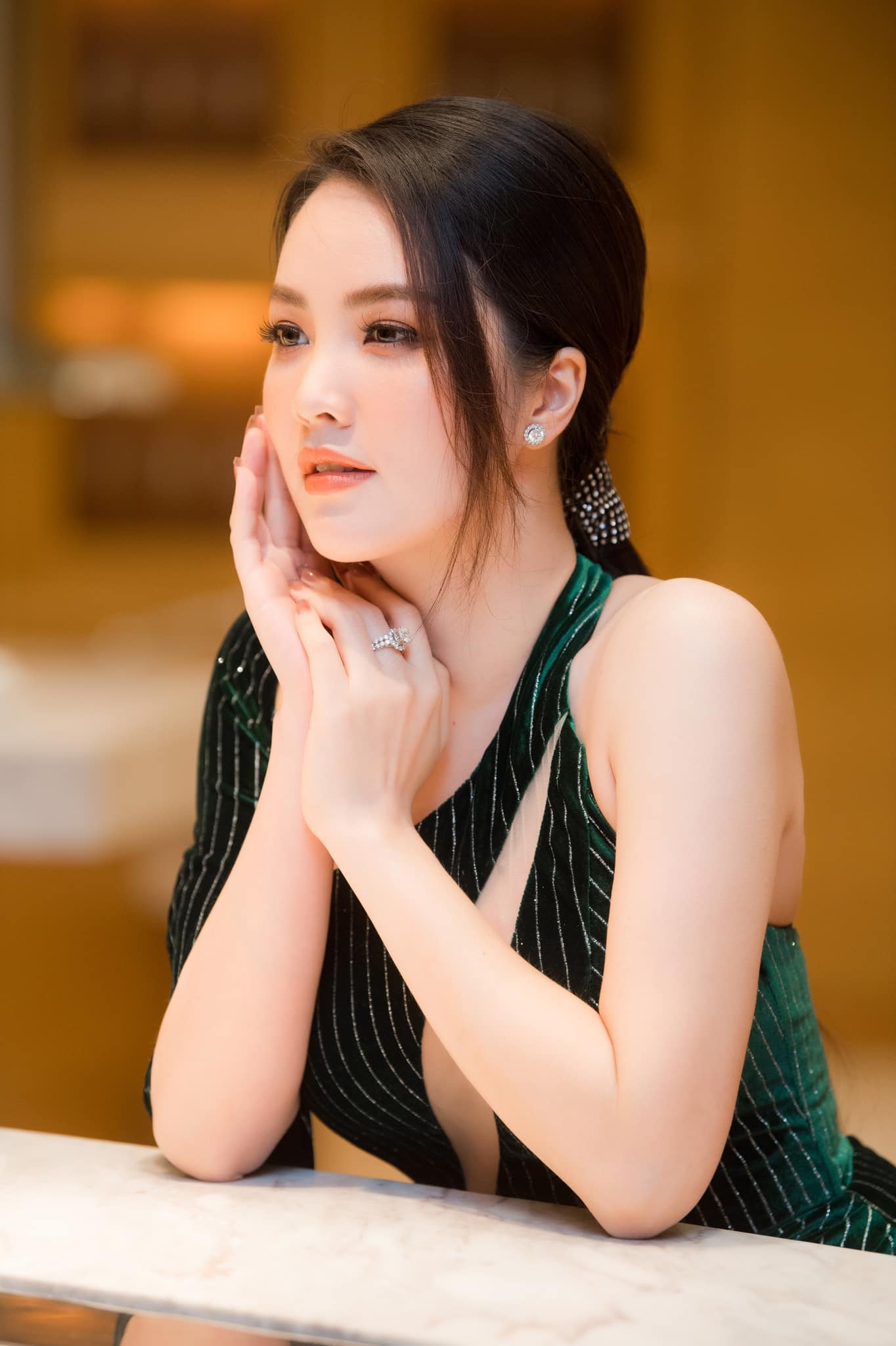 MC Thụy Vân chi 50 triệu đồng mỗi năm để chăm sóc da - Ảnh 4