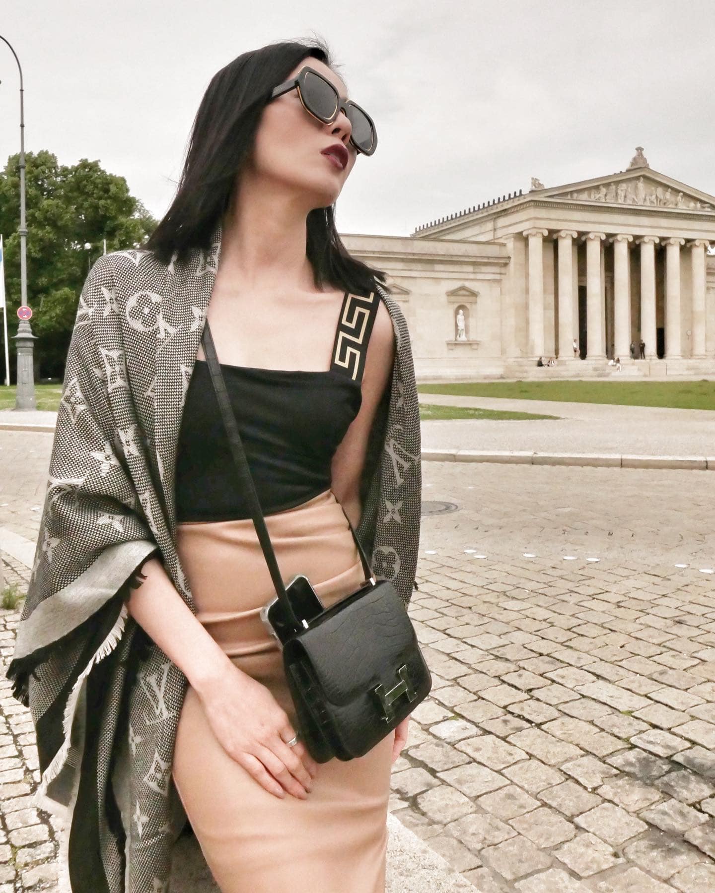 Lệ Quyên bức xúc vì bị coi thường khi mua đồ hiệu ở Pháp, khẳng định 