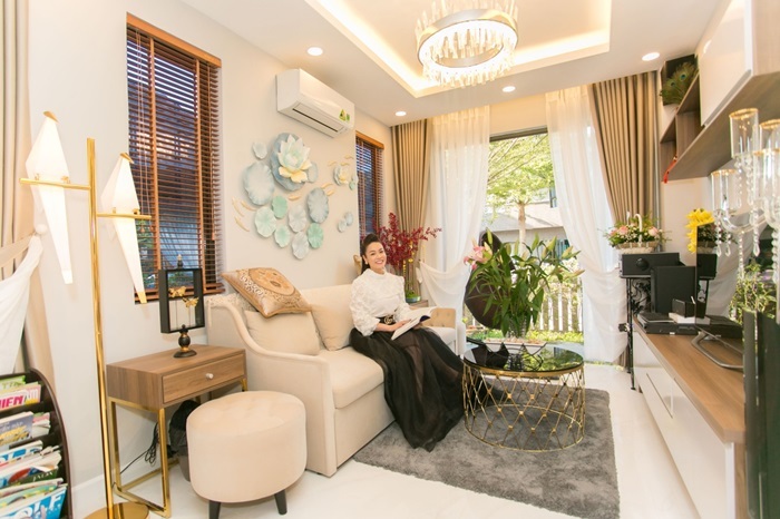 Nhật Kim Anh là ai? - Ảnh 19