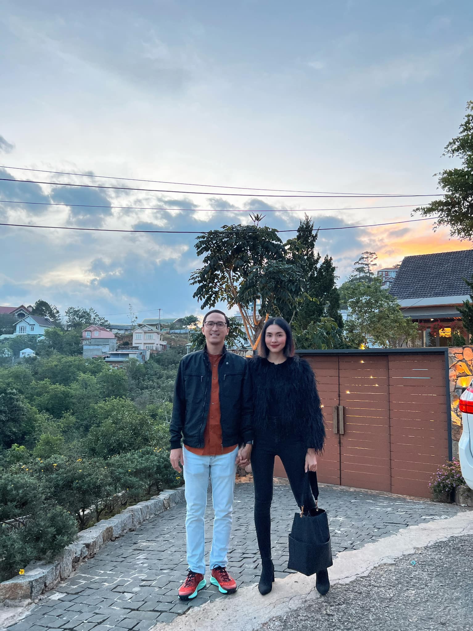 Ông xã Hà Tăng hạnh phúc trước thư tay của các con và bữa ăn thịnh soạn vợ nấu nhân Ngày của Cha - Ảnh 4