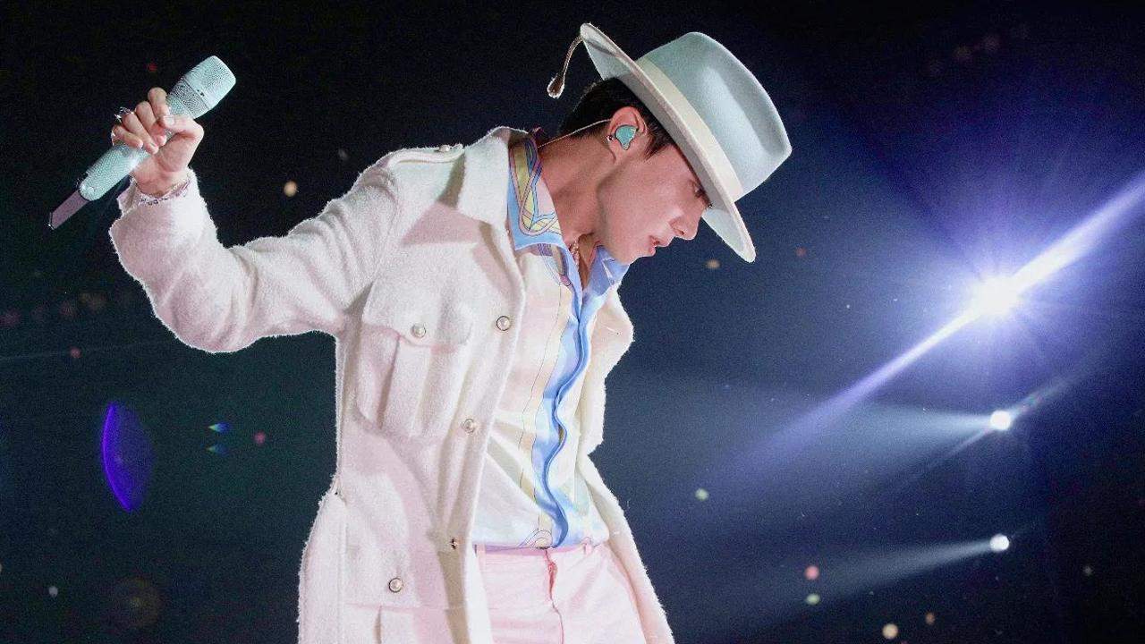 J-Hope là ai? - Ảnh 16