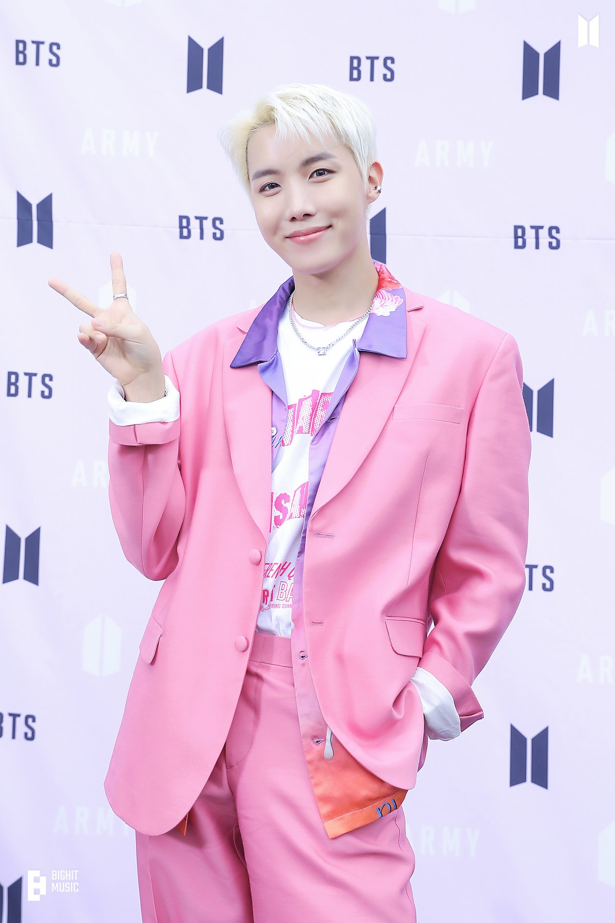 J-Hope là ai? - Ảnh 24