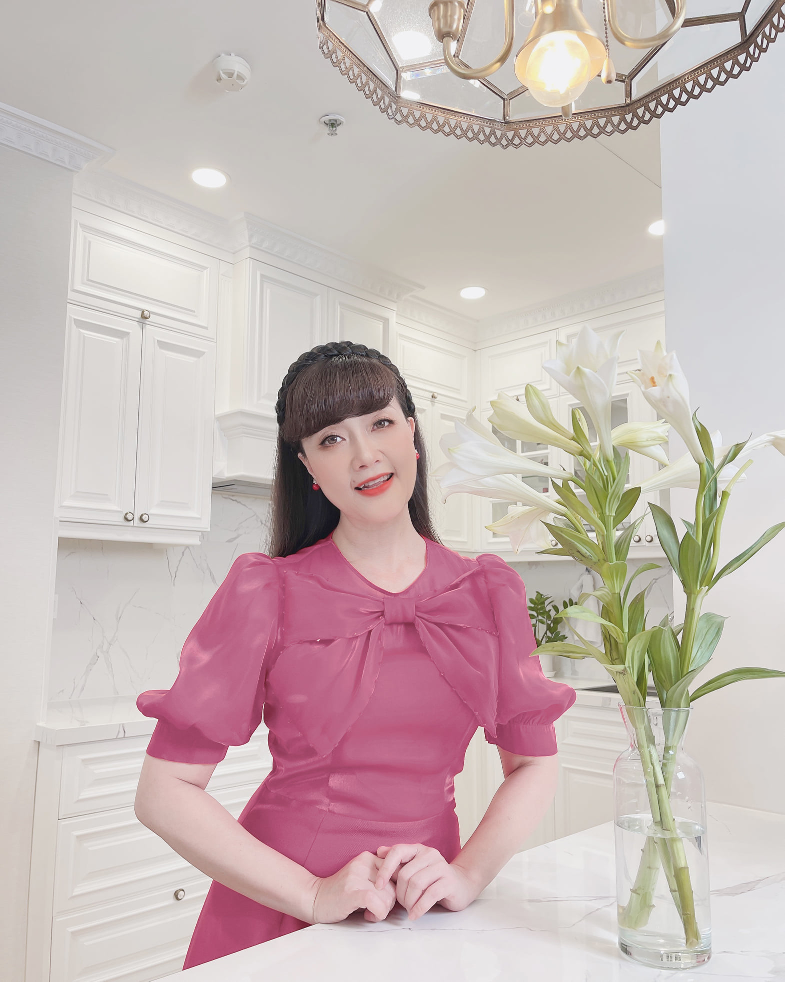 Vân Dung tiết lộ tuổi thơ nghèo khó: 4 người ngủ chung giường, nhà 8m2, ăn khoai trộn cùng cơm - Ảnh 2