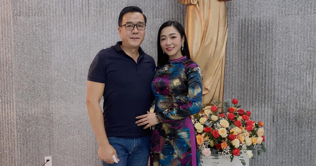 Bố đẻ Hà Thanh Xuân phản ứng thế nào khi con gái lấy "Vua cá Koi" Thắng Ngô