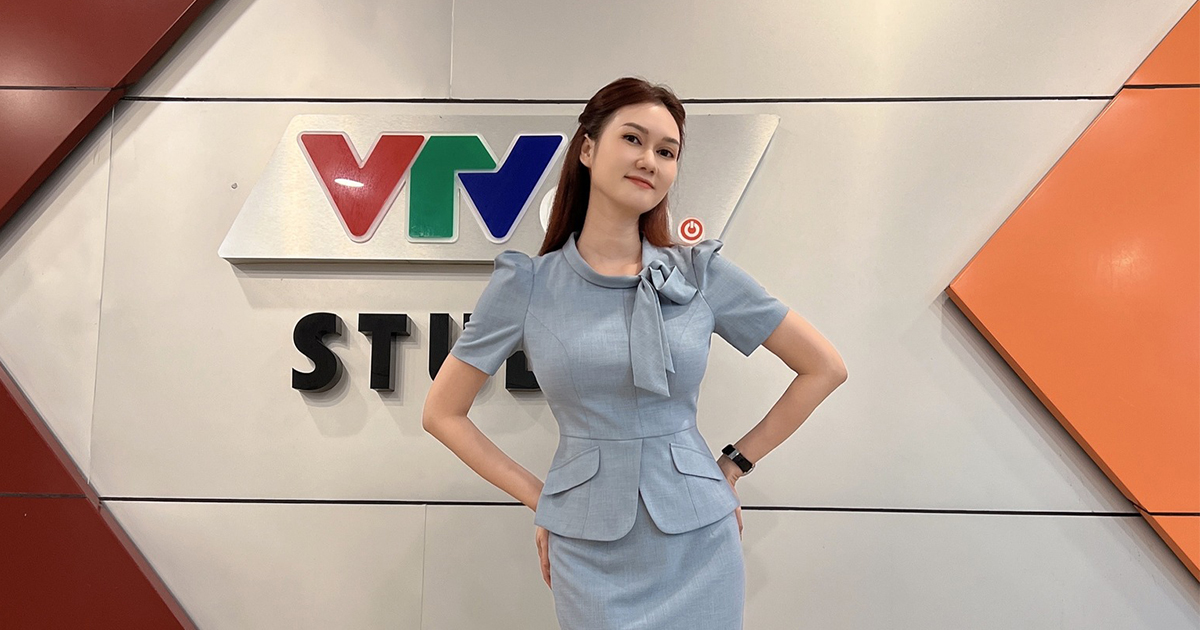 Hương Giang - tình cũ Đình Tú - nhận lương 200k khi mới làm BTV truyền hình